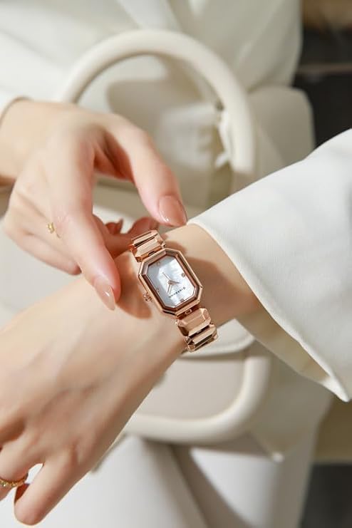 Giordano Stylish Analog Watch for Women with Octagonal Dial, Crystal Hour Markers and Bracelet Style Strap - Image 3